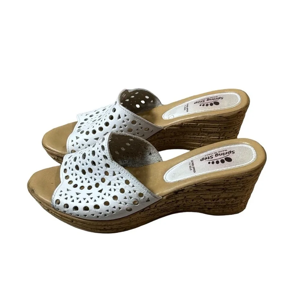 Spring Step White Leather Laser Cut Wedge Sandals Size 39 Made in Italy